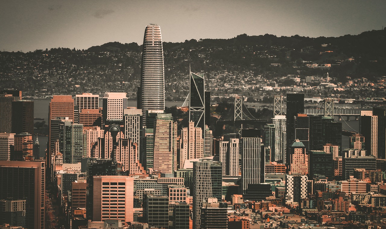 处于下风，法国队世界杯小组赛近4次对阵非洲球队1胜3负