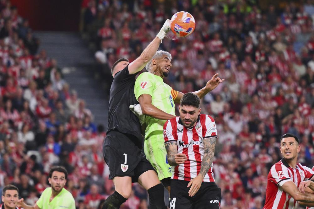 穆勒：输掉这样的决赛能激发球队能量，我们一定会卷土重来